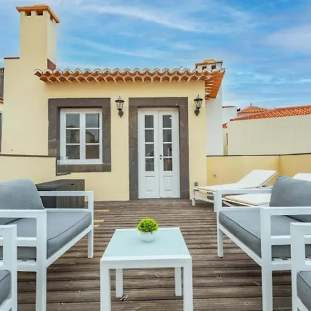 Studios Funchal פונשל