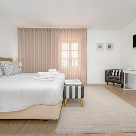 Studios Funchal Διαμέρισμα *