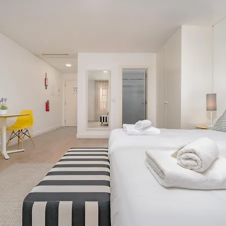 Apartment Studios Funchal *